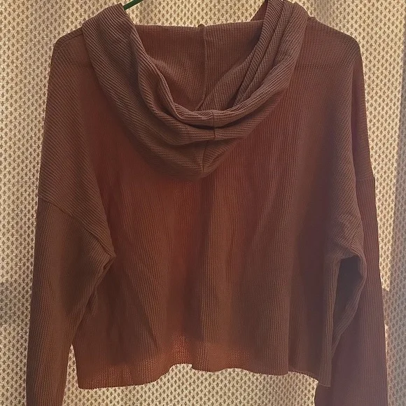 Forever 21 Peach Hooded Crop Top - Picture 6 of 6